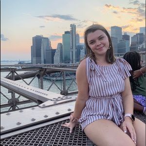 Meet your Posher, Lindsey